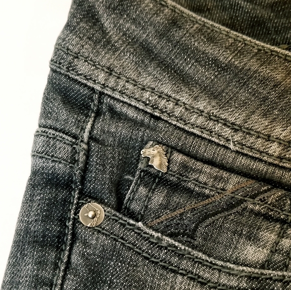 JORDACHE Legacy Morgan Slim Straight Jeans - Picture 3 of 16